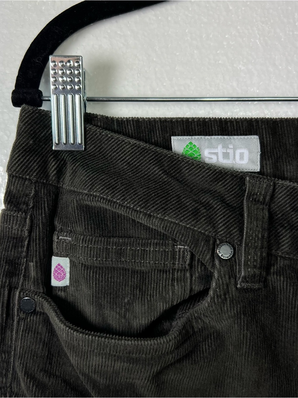 Stio dark olive green corduroy pants size 8 - Picture 3 of 7